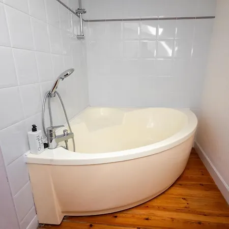 Logis Du Paradis Bed and breakfast Criteuil-la-Magdeleine