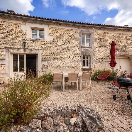 Bed and breakfast Logis Du Paradis 4*