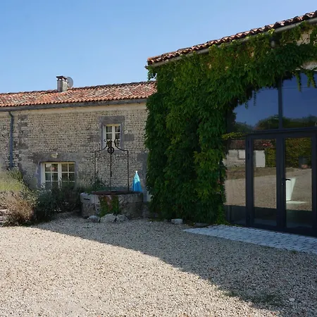 Bed and breakfast Logis Du Paradis 4*