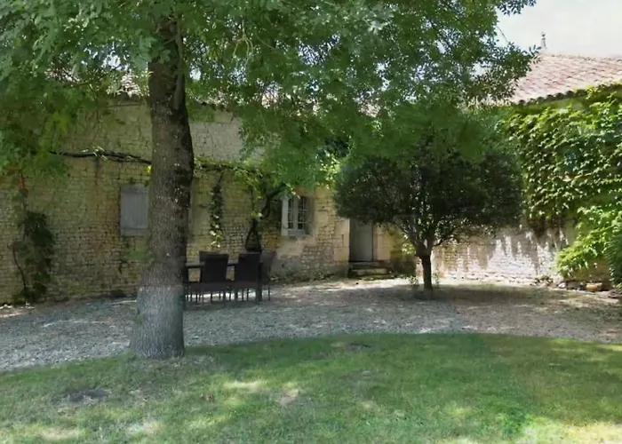 Alojamento de Acomodação e Pequeno-almoço Logis Du Paradis