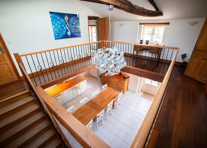 Logis Du Paradis Alojamento de Acomodação e Pequeno-almoço 4*