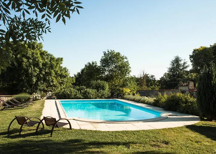 Alojamento de Acomodação e Pequeno-almoço Logis Du Paradis